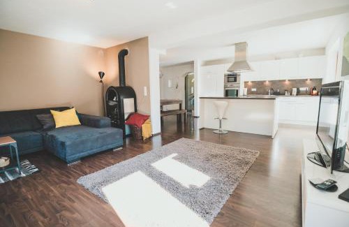 Hoarberg Apartment | Experience Zack's Mountain Top: Rated 9.6 by Guests