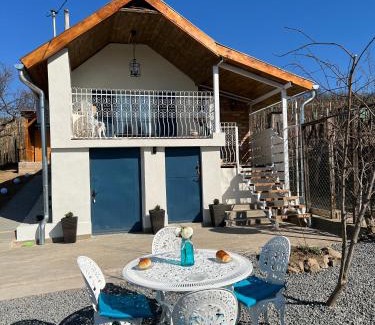 Somloszolos House | Experience Zafír Vendégház: 4-Star Comfort with Hot Tub