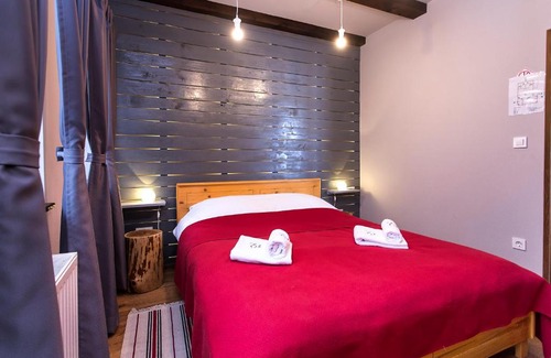 Zlatar Bistrica Bed & Breakfast | Comfortable Stay at Zagorske hiže Purga - Rated 9/10!