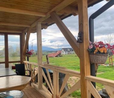 Chyzne House | Family-Friendly Getaway at Zagroda na Borach Domek