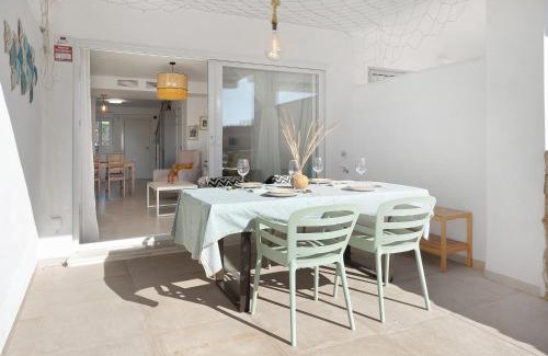 Atlanterra House | Unforgettable Oceanfront Stay at Zahara Rompeolas 31