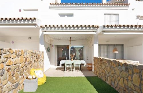 Atlanterra House | Unforgettable Oceanfront Stay at Zahara Rompeolas 31