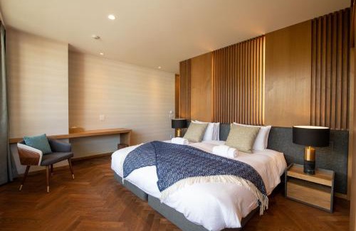 Hirafu Apartment | Discover Zai-On: Family-Friendly Getaway with Hot Tub