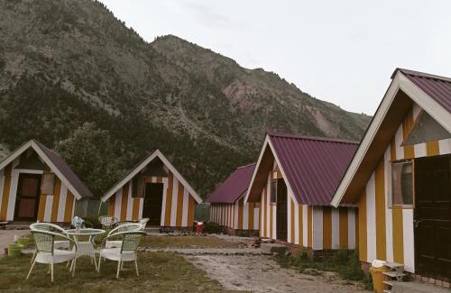 Gulmarg Hotel | Zaim resort Gurez valley
