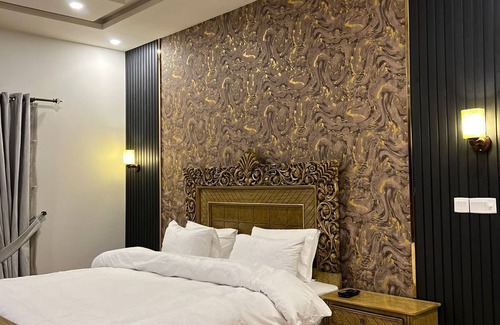 G-6 Sector Hotel | Welcoming Zain Residency: Family-Friendly Guest House in ISB