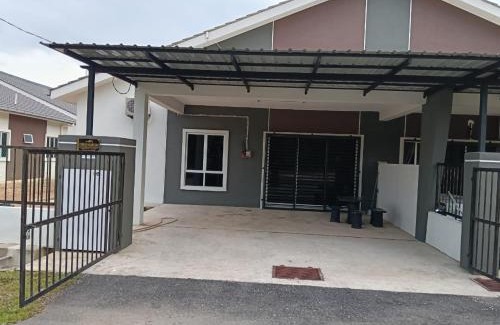 Temerloh House | Zainab Homestay