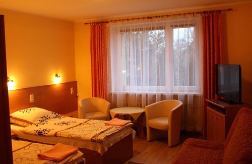 Trzcianka Hotel | Kid-Friendly Retreat at Zajazd Jagnar - Rated 8/10!