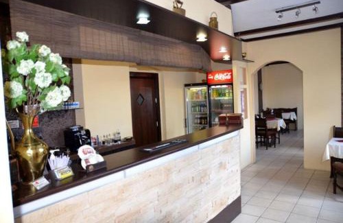 Pyskowice Hotel | Pet-Friendly Getaway at Zajazd Motel Staropolski