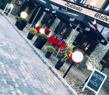Walidrogi Hotel | Discover Zajazd Myśliwska: Pet-Friendly with Breakfast & More