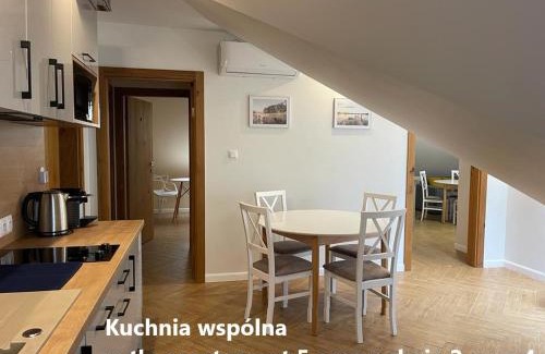 Nowe Guty Apartment | Guest Rated: Zakątek Śniardwy with Hot Tub and Kitchen