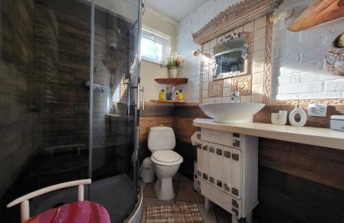Karsibor Cabin | Scenic Zakątek Żurawi 2: Oceanfront Family Retreat