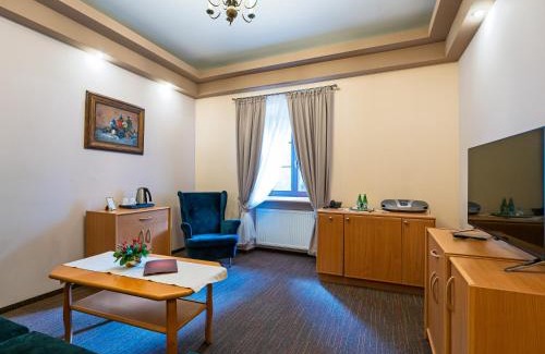 Krasiczyn Hotel | Discover Zamek w Krasiczynie: Family-friendly Retreat