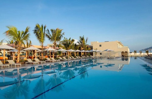 Zanzibar Town Hotel | Discover Zanzibar Elite Hotels: Poolside Relaxation Awaits