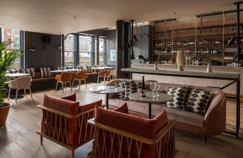 City Centre Dublin Hotel | Pet-Friendly Retreat at Zanzibar Locke - 4-Star Comfort Awaits