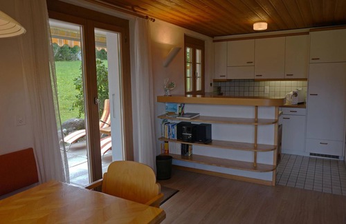 Saanenmoeser Apartment | Experience Zapfe (Küenzi) by Interhome with Spa & Breakfast