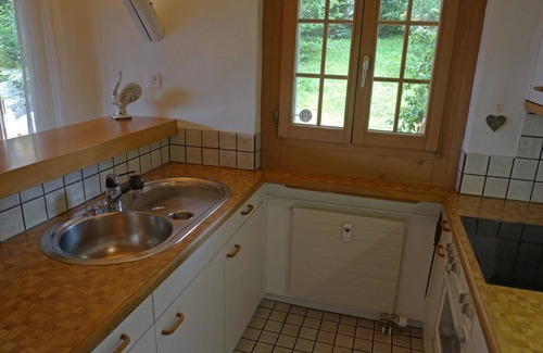 Saanenmoeser Apartment | Experience Zapfe (Küenzi) by Interhome with Spa & Breakfast
