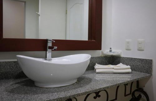 Los Mochis Hotel | Welcoming Zar Los Mochis: Pet-Friendly Retreat for Families