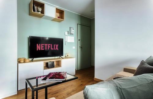 Zona Zara Apartment | Prime Zara Home Stay Near Central Station & Duomo