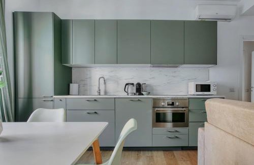 Zona Zara Apartment | Prime Zara Home Stay Near Central Station & Duomo