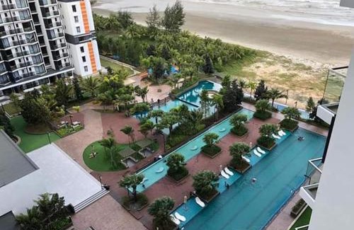 Kuantan Apartment | Oceanfront ZARA SUITES @TIMURBAY - 4-Star Family Retreat