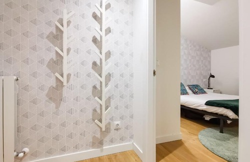 Zarautz Apartment | Elegant Zarautz Bella Suite - 4 Star with Family Amenities
