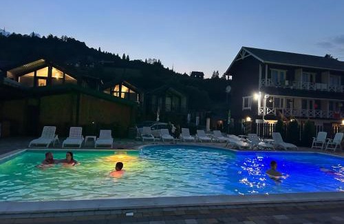 Slavske House | Experience Zarichna Lyks: Guest Rated 9.9 with Pool Access