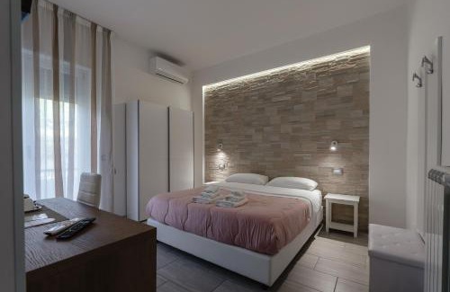 Catanzaro Bed & Breakfast | Pet-Friendly Zaro Suites B&B with Hot Tub & Breakfast