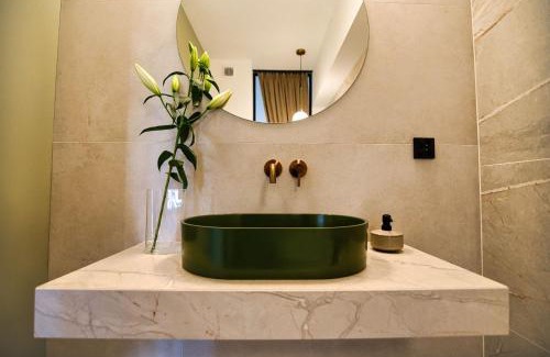 Zator Apartment | Indulge at Zator Apartament MINT with Spa & Hot Tub