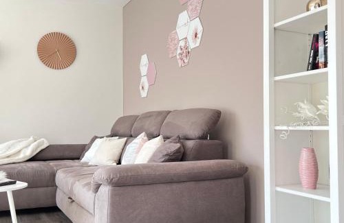 Bad Harzburg Apartment | Inviting Oceanfront Retreat with Wellness Amenities