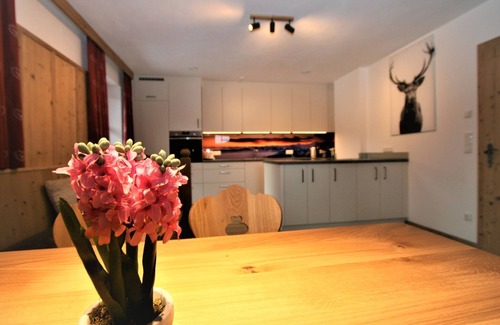 Wildschoenau Apartment | Discover Zauberwinkel: Top-Rated Lake View Retreat