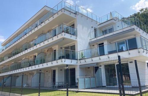 Balatonfoldvar Apartment | Relax at ZAWIA APARTMAN: Oceanfront Getaway, 9.7 Rated