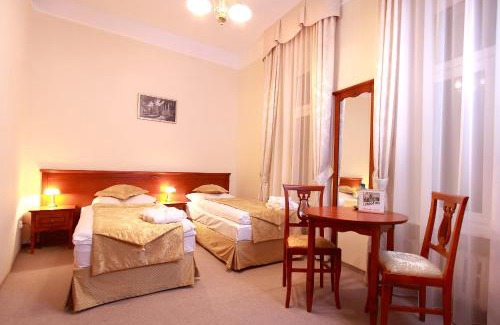 Ladek-Zdroj Apartment | Inviting Zdrój Wojciech with Pool and Family Amenities