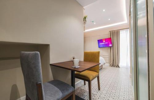 Zebbug House | Elegant Zebbuga Deluxe Apartment with Balcony Retreat