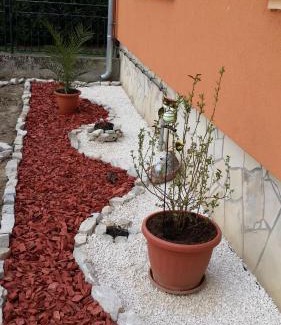 Nemesded House | Cozy Zeg-zug Vendégház: Top-Rated with Hot Tub & Breakfast