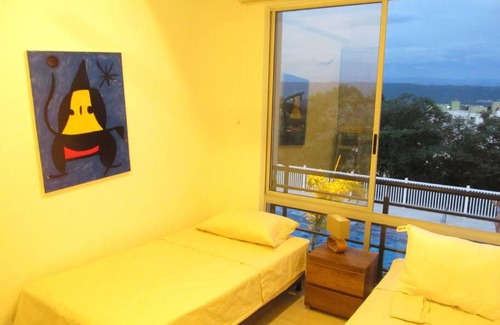 Ricaurte House | Discover Zehn House: Family and Pet-Friendly Retreat