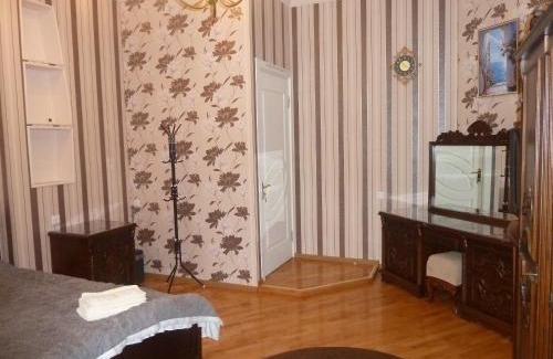 Kutaisi House | Zekorei Guest House