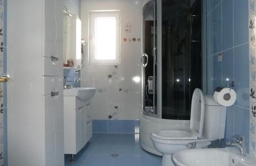 Kutaisi House | Zekorei Guest House