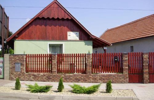 Velky Meder Apartment | Family-Friendly Zelený domček with Excellent 8.8 Rating