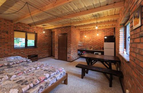 Volyn Oblast Apartment | Experience Tranquility at Zelenyi Rai with Oceanfront Views