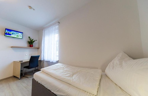 Zeltweg Bed & Breakfast | Highly Rated Zeltweg Rooms for Your Memorable Stay