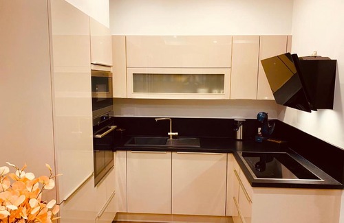 Liege Apartment | Indulge in Zen Duplex: Guest Rated 10/10 with Pool & Hot Tub