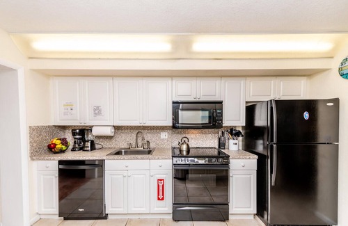 Wilton Manors House | Zen Garden Resort: Oceanfront Oasis with Heated Pool