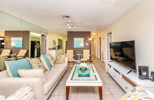 Wilton Manors House | Zen Garden Resort: Oceanfront Oasis with Heated Pool