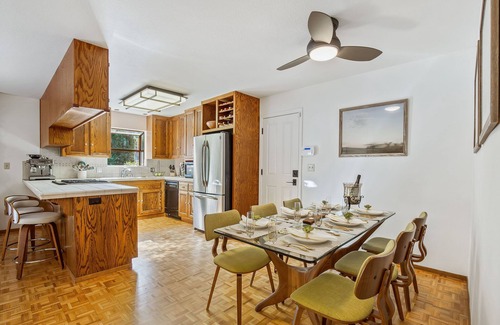 El Sobrante House | Tranquil Pool Retreat with Ocean Views and Spa Delights