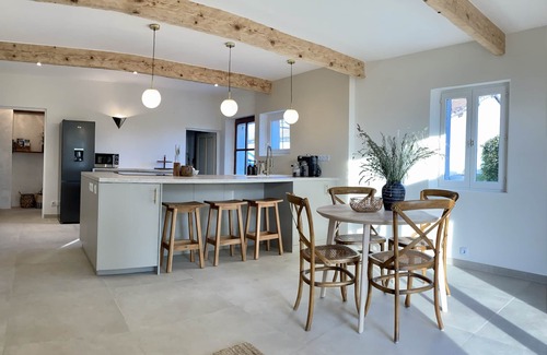 Saint-Jurs House | Tranquil Retreat Amid Lavender Fields with Ocean Views