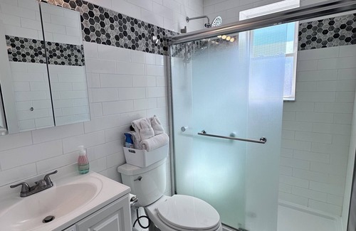 East Meadow Apartment | Eco-Friendly Zen Oasis Studio with Pool & Spa Amenities