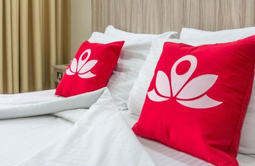 Banilad Hotel | Discover ZEN Premium Banilad: Pool, Breakfast & Hot Tub