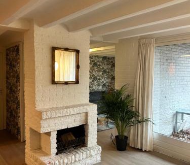 Broekheurne Apartment | Zen Retreat - Free Private Parking!