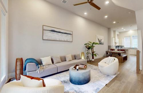 Kessler House | Relaxing Getaway at Zen Villa with Pool and Family Fun
