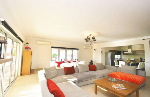 Montechoro Villa | Elegant Villa with Private Pool and Oceanfront Views